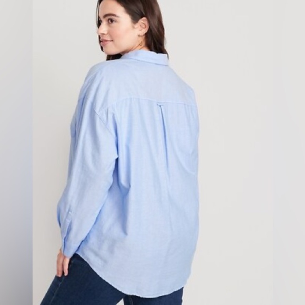 Old Navy Oversized Button- Down Cotton Boyfriend Shirt Oxford Blue Medium Tall - Picture 2 of 9